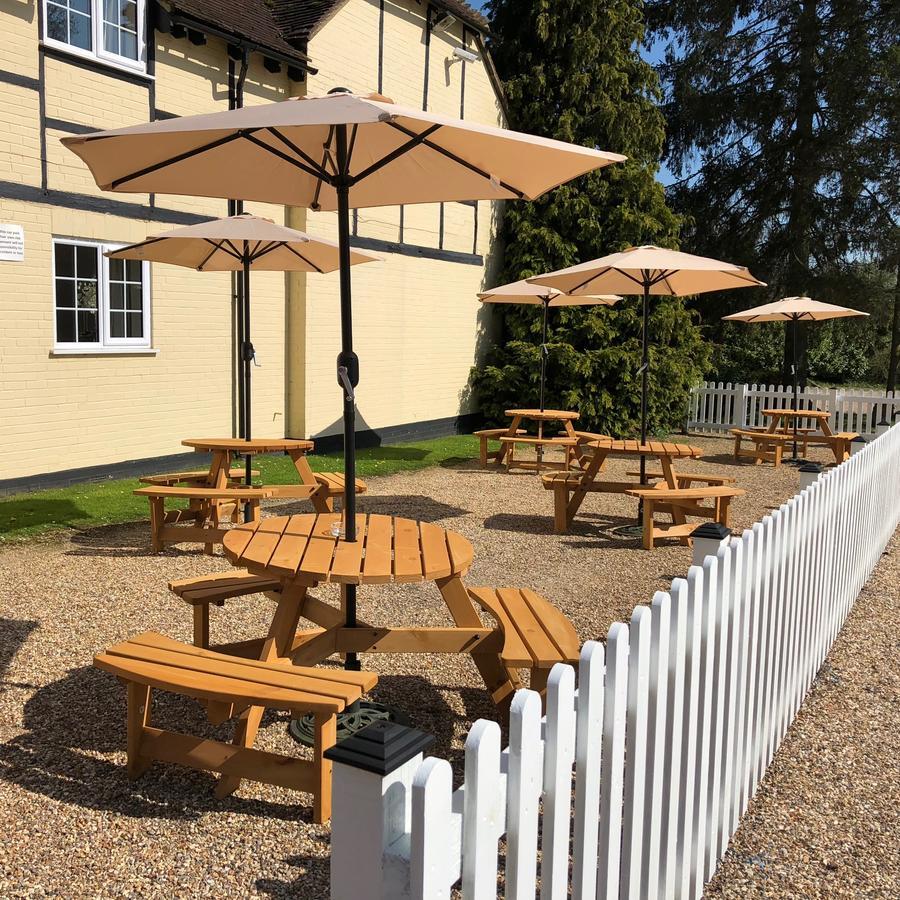 The New Inn Heckfield Экстерьер фото