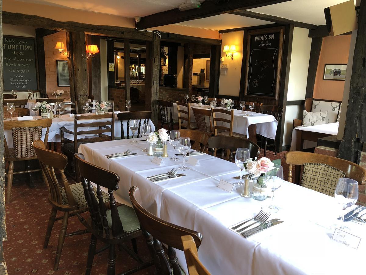 The New Inn Heckfield Экстерьер фото